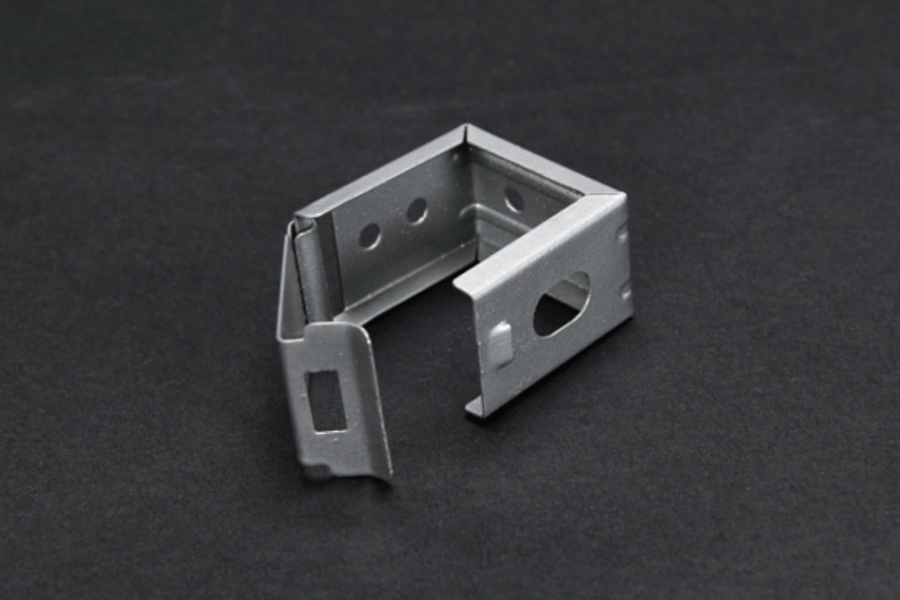 Home roller blind brackets